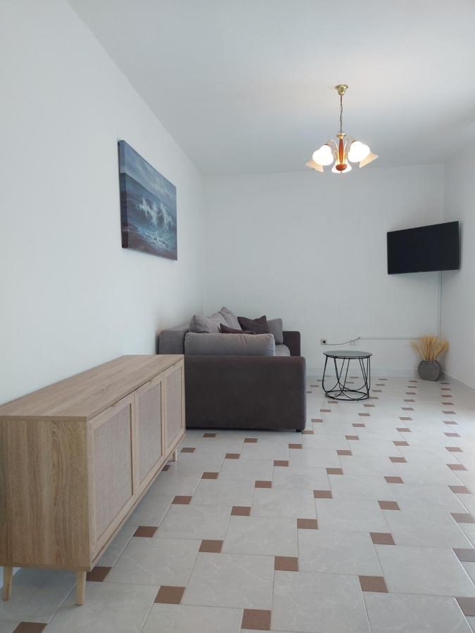Apartment Elena Vlašići 외부 사진